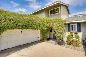 Pet-Friendly Studio in Costa Mesa - 7 Mi to Beach!